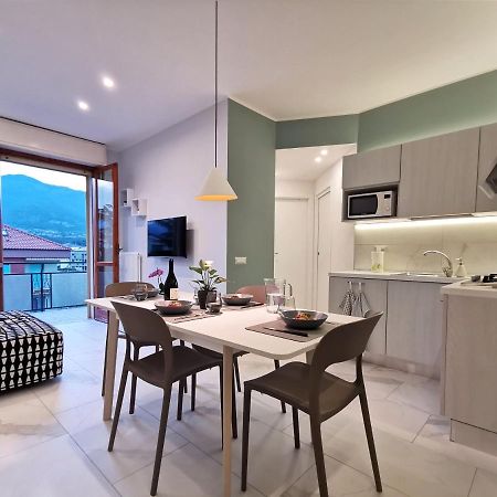 Maison Olga - Incantevole Nuovo Trilocale Vista Mare Con Parcheggio ボルゲット・サント・スピーリト エクステリア 写真