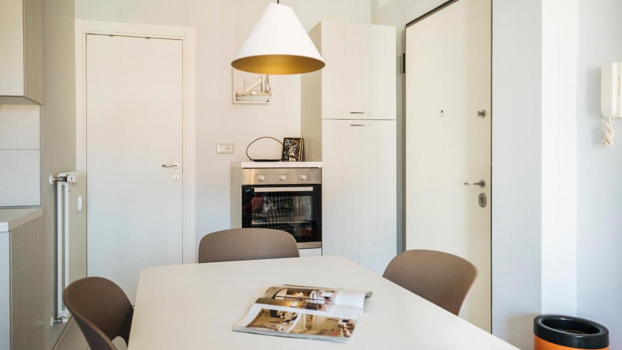 Maison Olga - Incantevole Nuovo Trilocale Vista Mare Con Parcheggio ボルゲット・サント・スピーリト エクステリア 写真