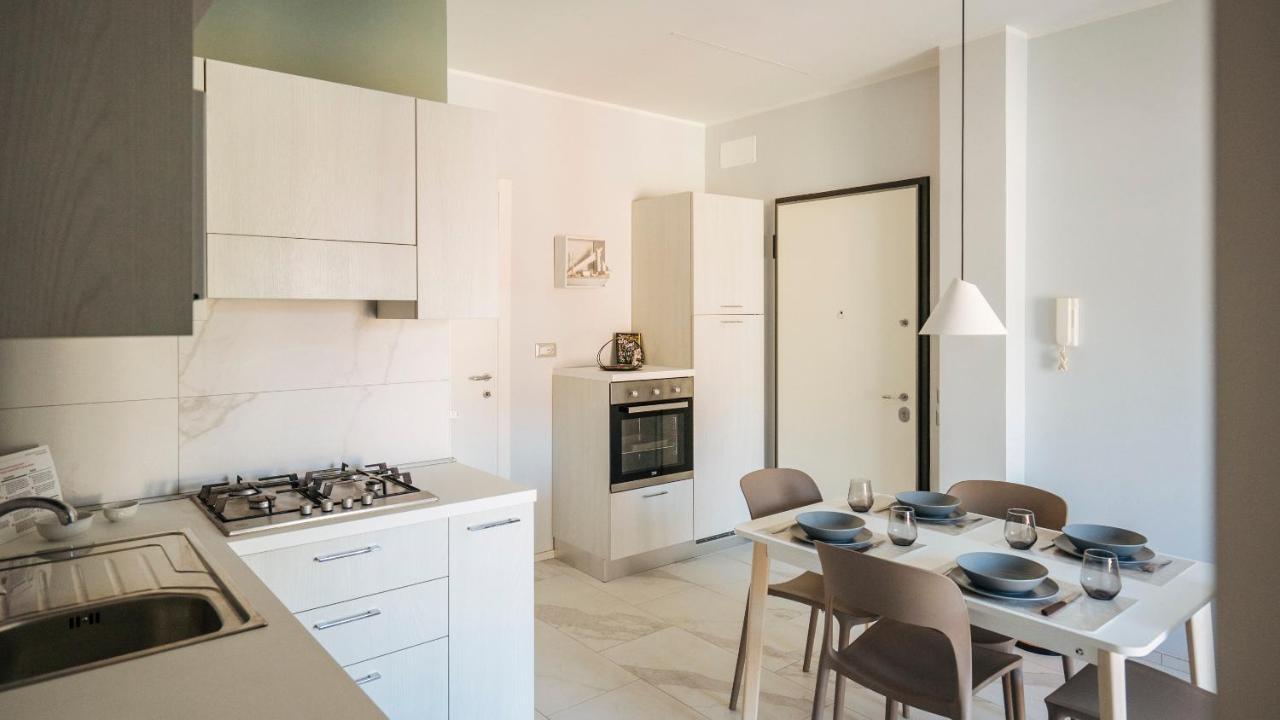Maison Olga - Incantevole Nuovo Trilocale Vista Mare Con Parcheggio ボルゲット・サント・スピーリト エクステリア 写真