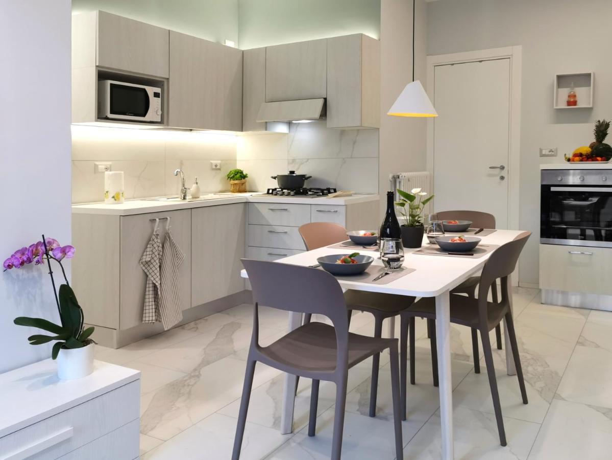 Maison Olga - Incantevole Nuovo Trilocale Vista Mare Con Parcheggio ボルゲット・サント・スピーリト エクステリア 写真